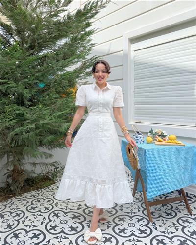 BEYAZ %100 PAMUKLU FİSTO KABARTMALI ELBİSE