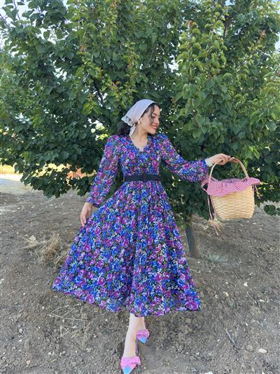 ŞİFON KEMERLİ PİLİSELİ ELBİSE